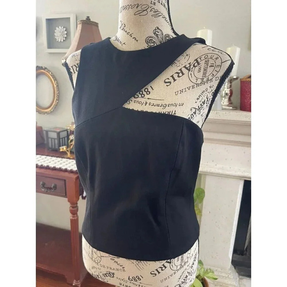 Sunday in Brooklyn Jackets & Blazers - Sunday in‎ Brooklyn Women's Cropped Top Size L Black Asymmetrical Cutout Top